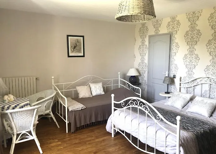 Oda ve Kahvaltı Chez Nicole 3*